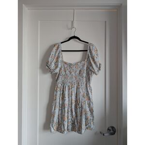 AMERICAN EAGLE | Picnic Pretty Puff-Sleeve Dress